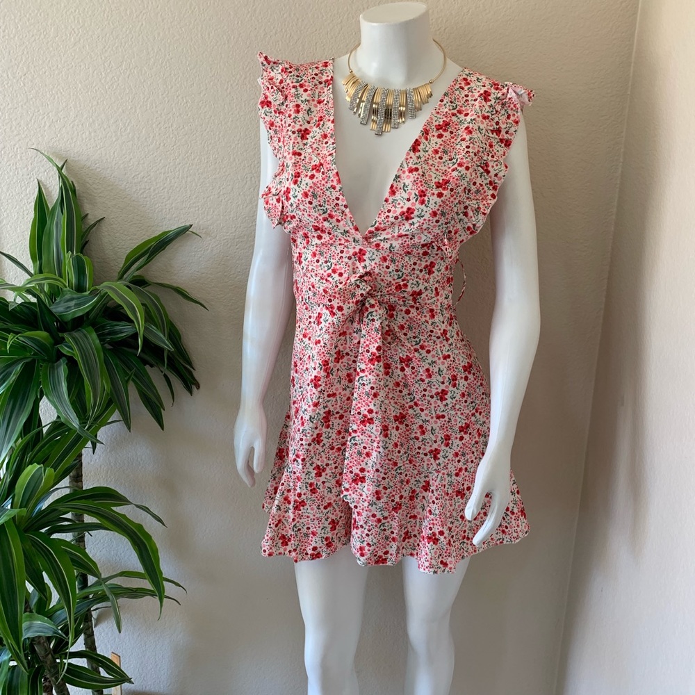 🆕 Summer Fling - Babydoll Floral Mini Dress - Picture 4 of 8